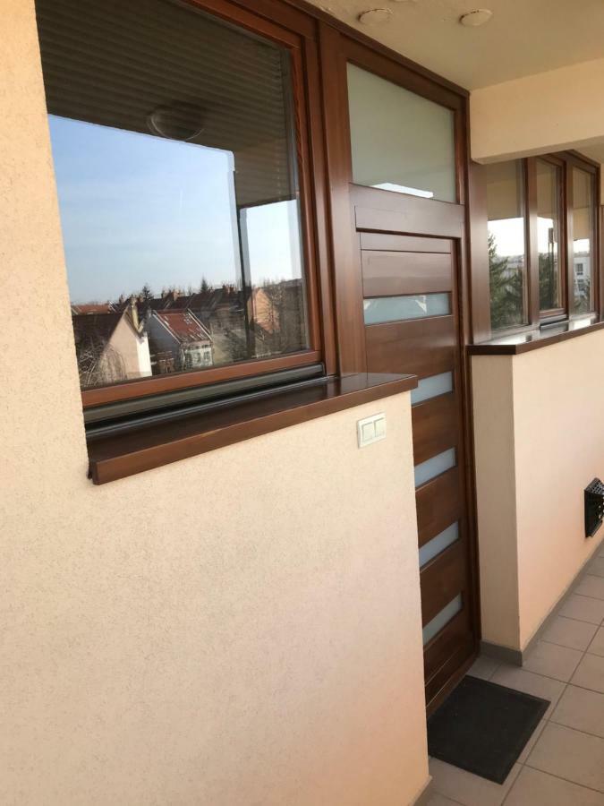 דירות אגר Dany Rose Apartman מראה חיצוני תמונה